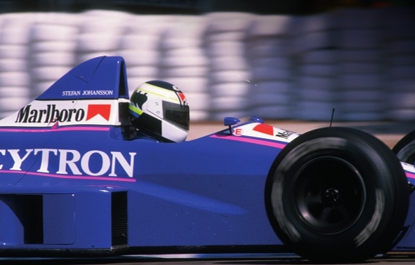 photo signée Stefan Johansson F1 Formule 1 Onyx Moneytron
