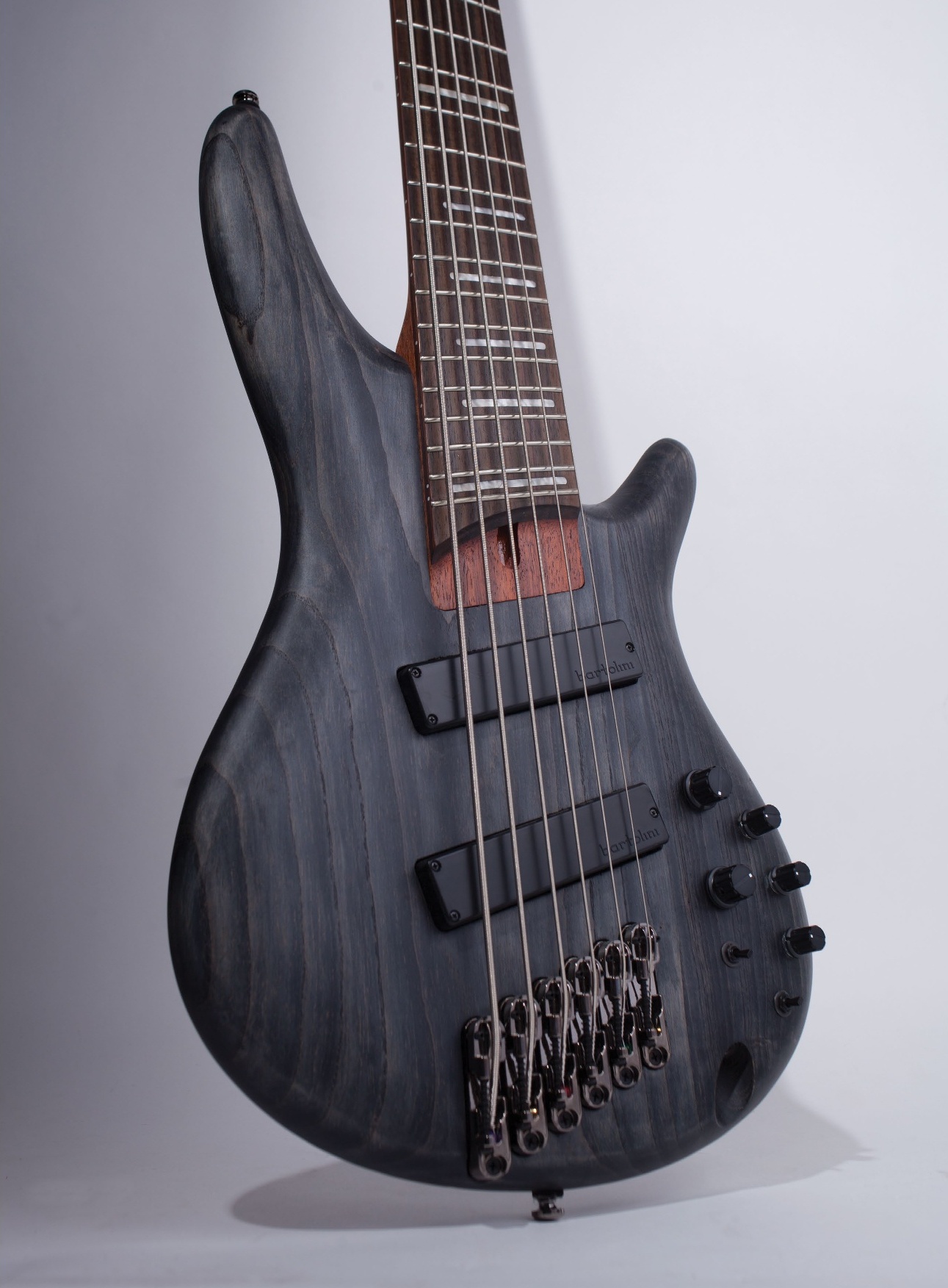 Ibanez SRFF 806 - Geek IN Box