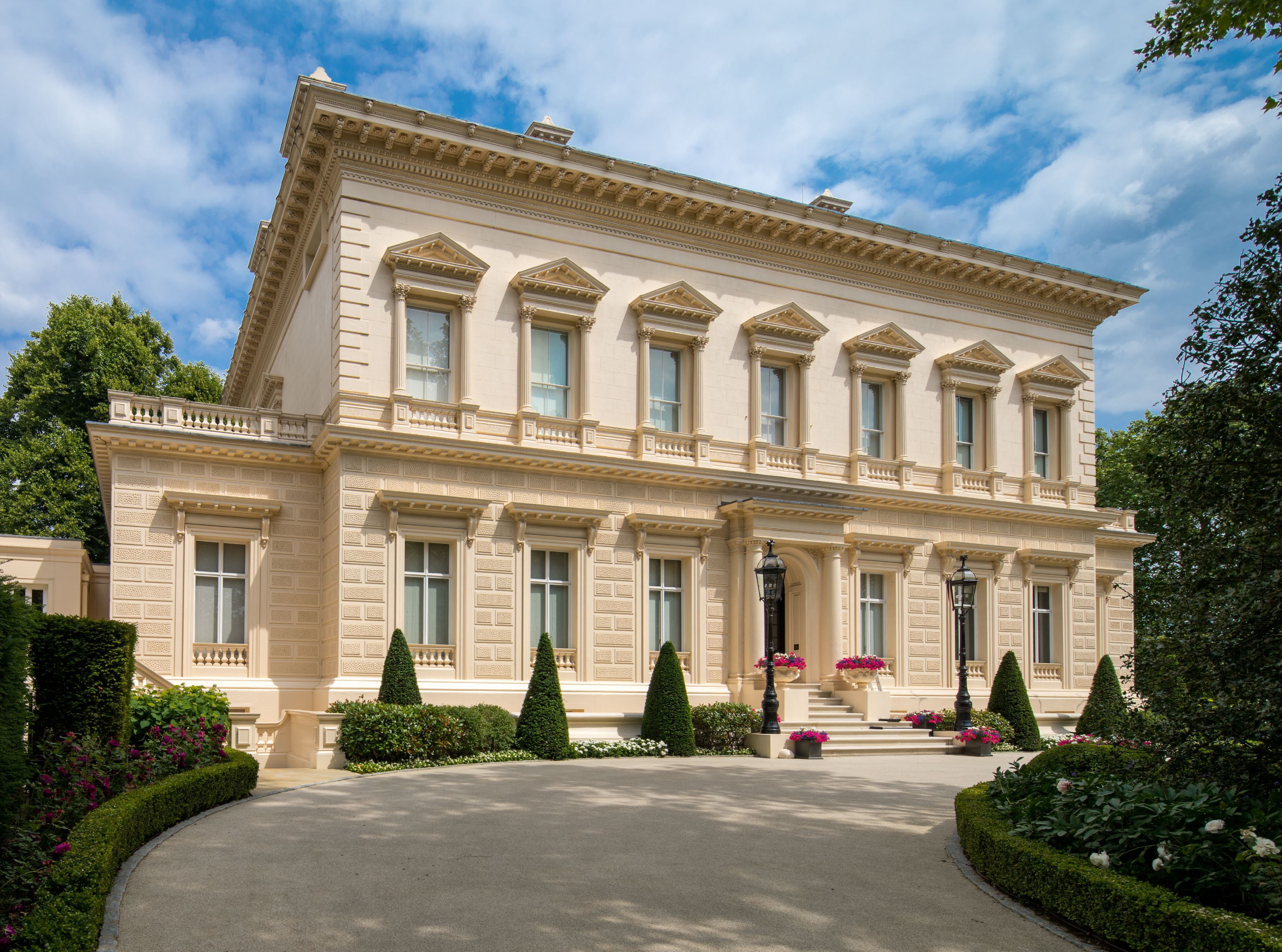 ＳＥＣＲＥＴ　ＳＰＬＥＮＤＯＵＲ