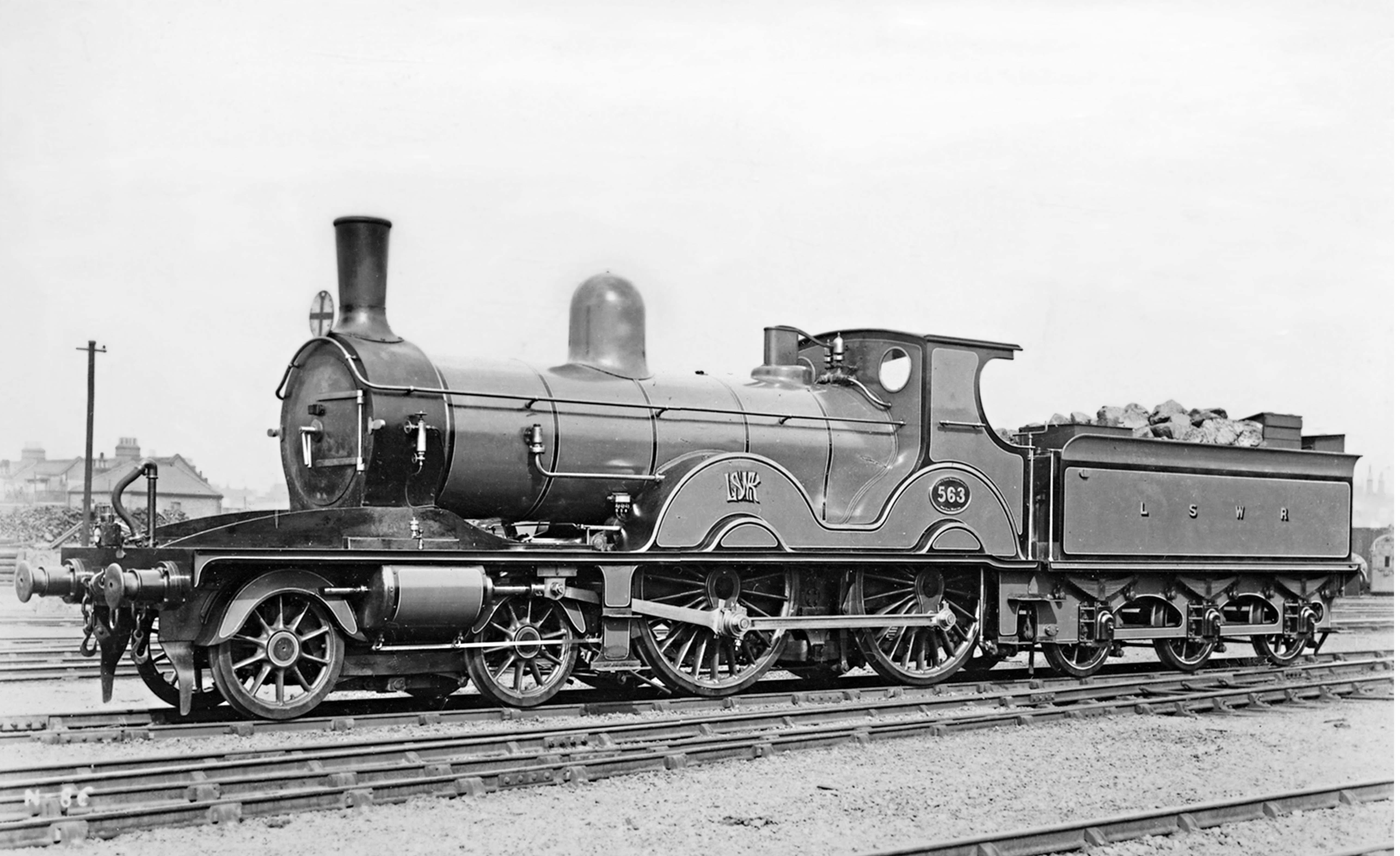 Tradition and Modernization in〜 Class 313 EMU - blue/grey - Revolution Trains