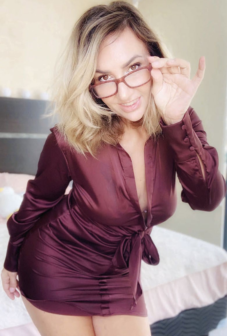 Caitlin hellyer porn