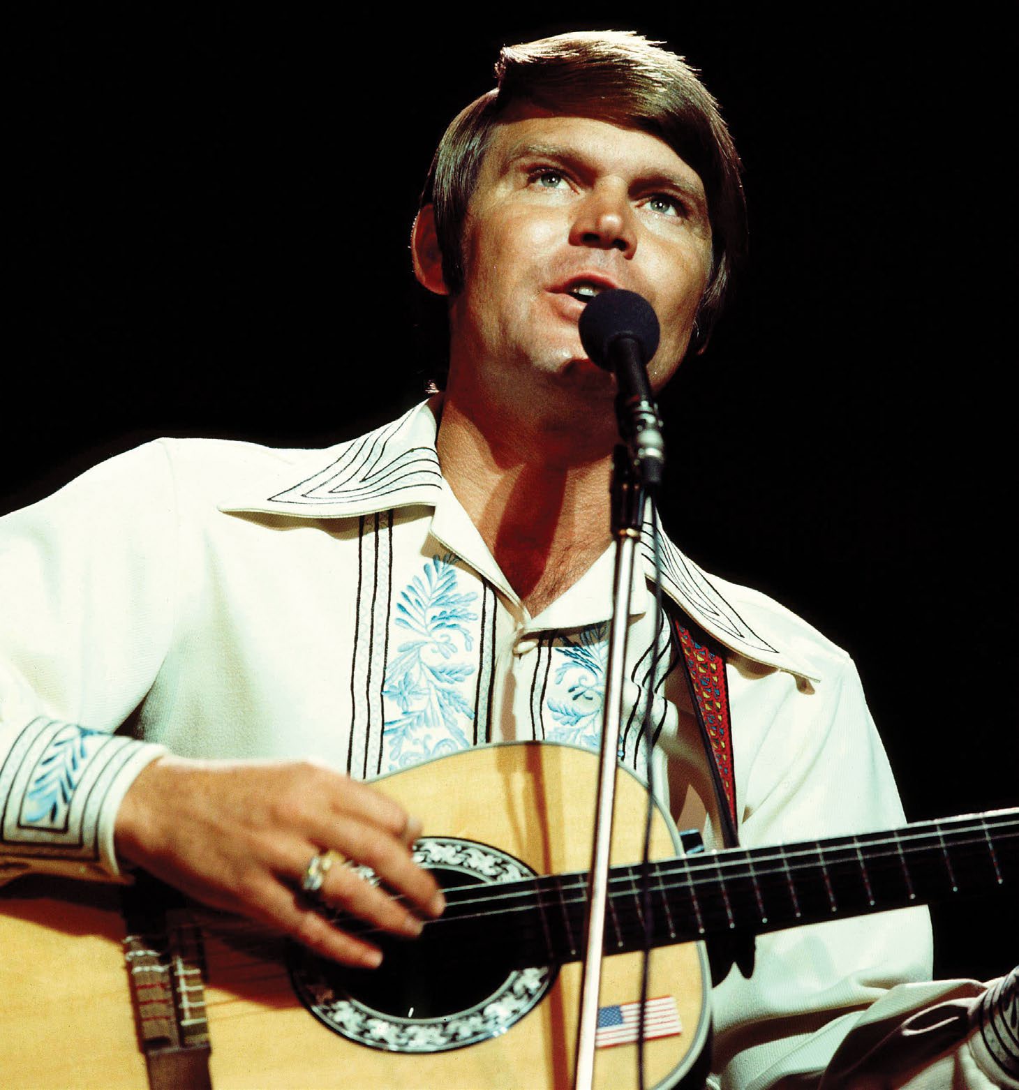 Glen Campbell performing during the era when his recordings crossed country and pop radio.
