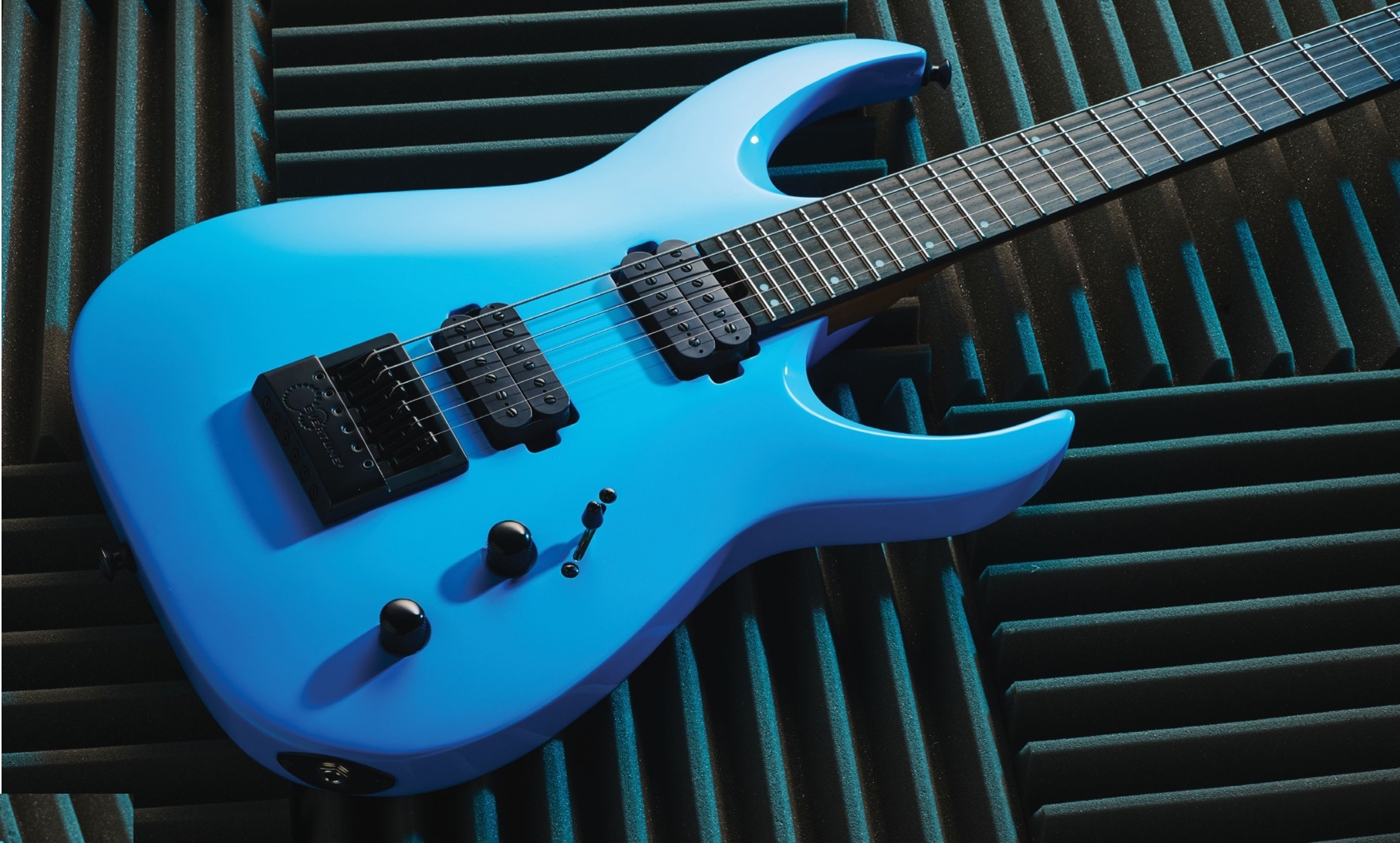 Jackson pro series misha mansoor juggernaut et6 - 5 Aug 2025