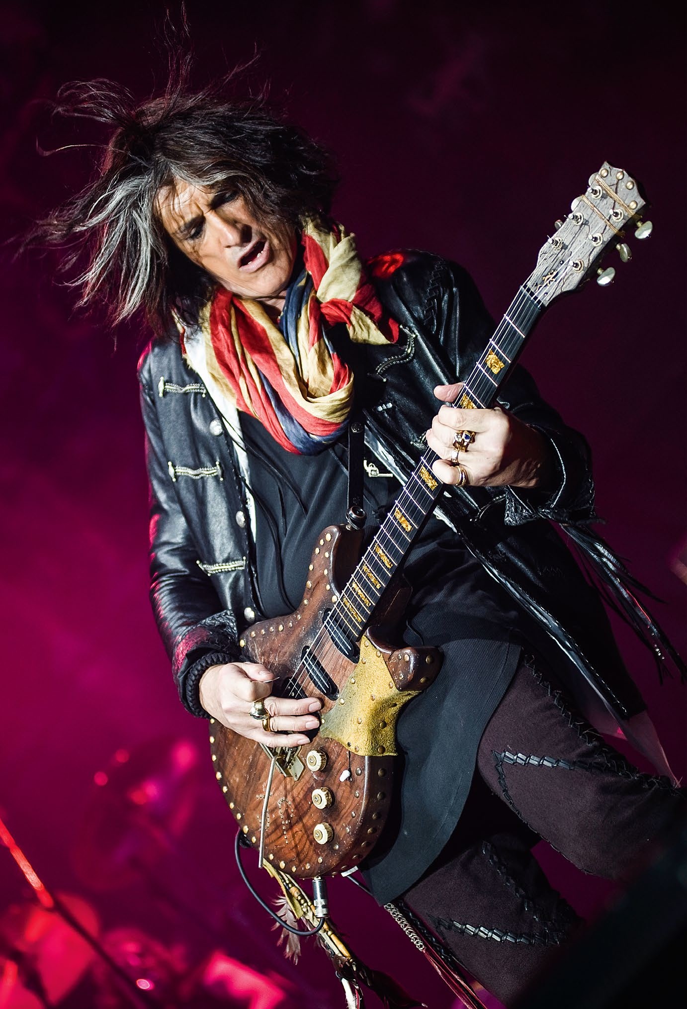 Joe Perry Moglie Chitarra