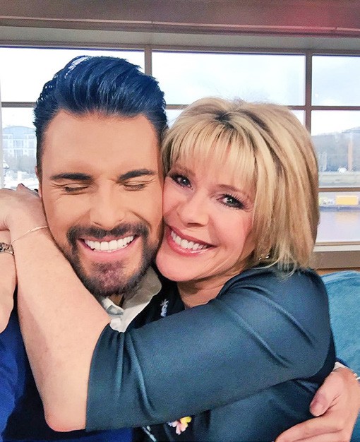 Eamonn & ruth: he says, she says - 10 May 2022 - Best - UK Magazine - Readly